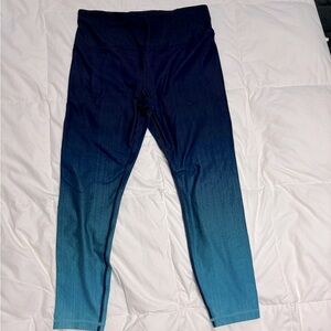 Athleta Elation 7/8 Tight in navy ombré